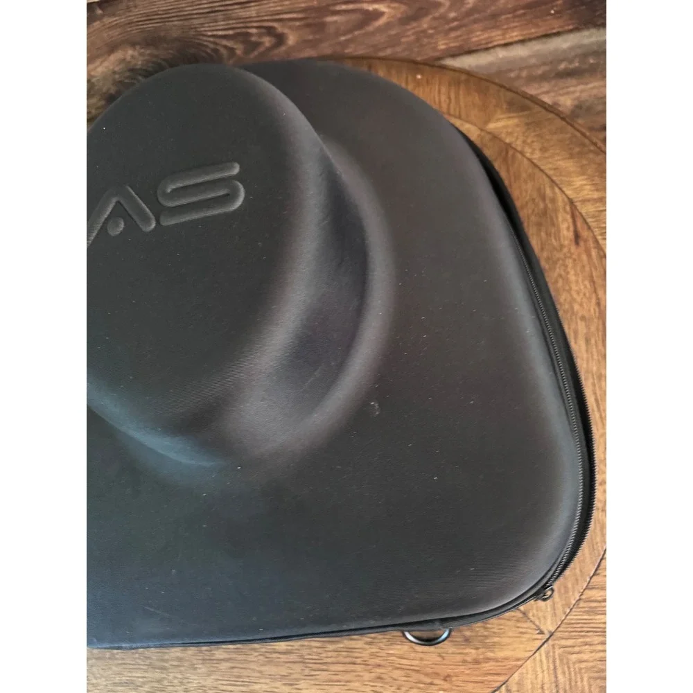 American Hat Makers AS Black Hard Shell Cowboy Hat Travel Case with Straps